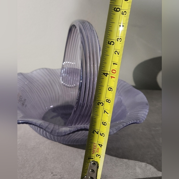 🌟 Laslo Mikasa Japana Vintage Lavender Glass Candy Dish Bride's Basket Purple - Picture 16 of 16